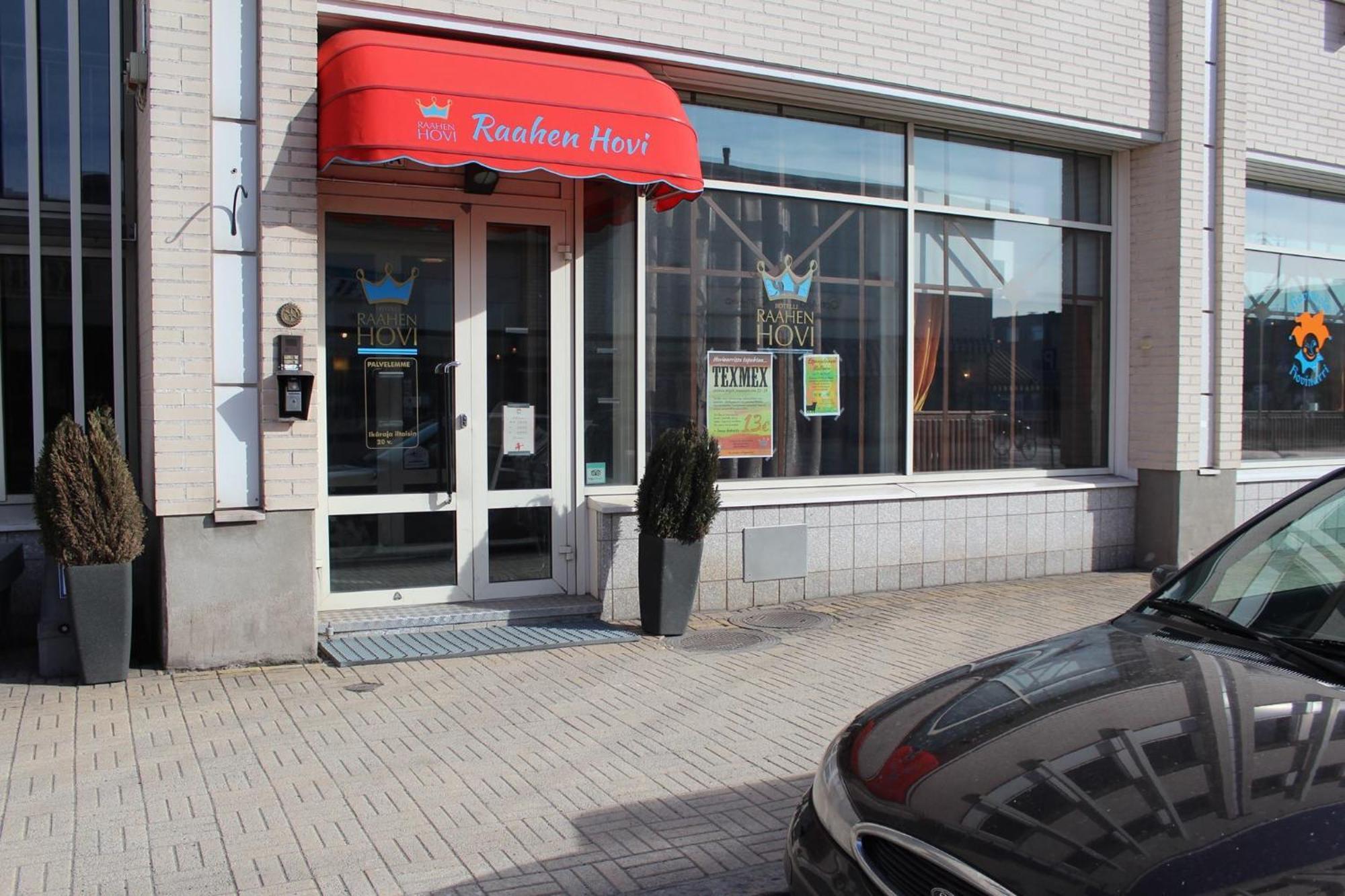 Hotelli Raahen Hovi Exterior photo